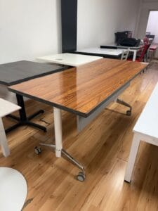 messa abatible para comedor y sala de capacitacion