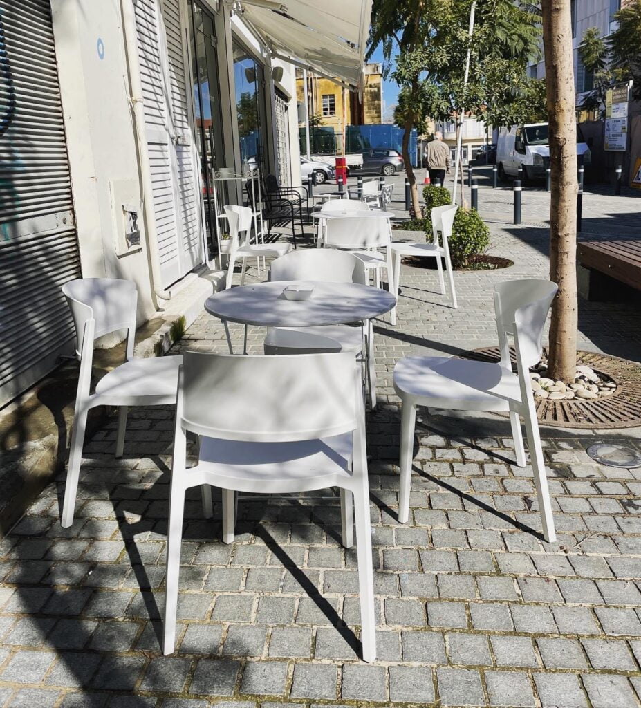silla exterior blanco terraza gaber