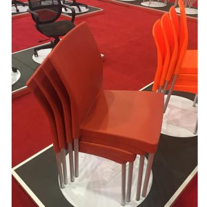 Silla restaurantes y cafeterías plástico apilable RITMO Rojo - Image 3