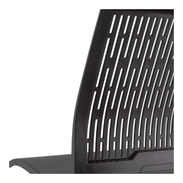 Silla de visita ergonómica Cerdeña en color negro con estructura cromada